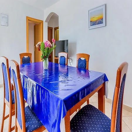 Ivo Apartament Postira